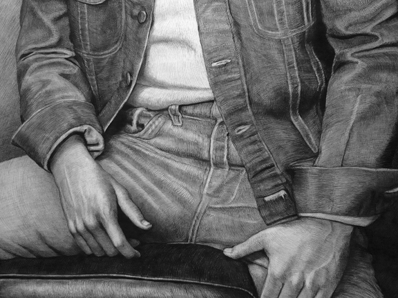 poised detail 2